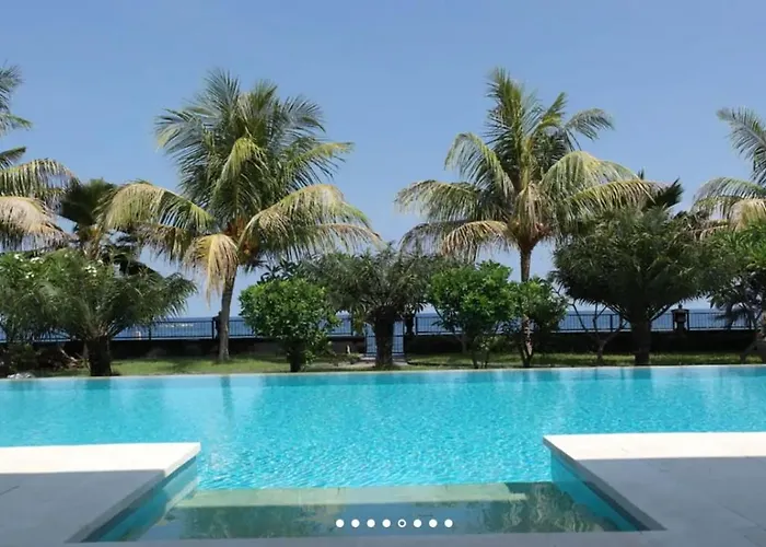 North Bali Beachfront Sanctuary - Wuwei Tegallengah