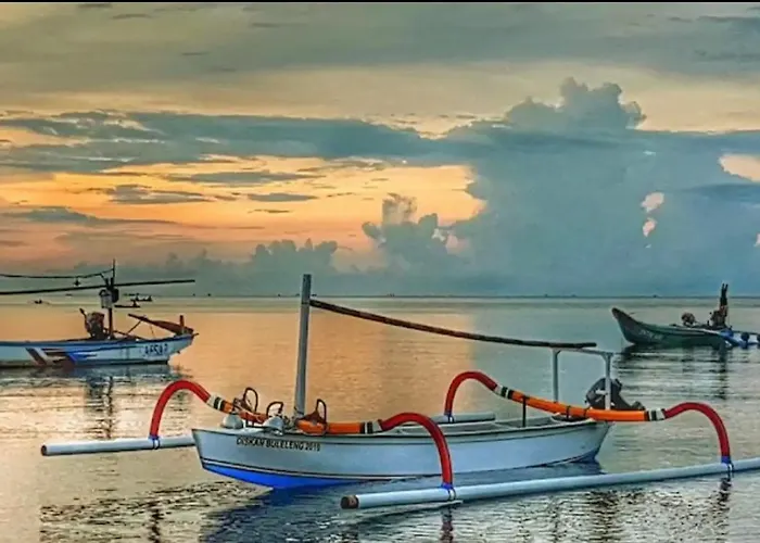 リゾート North Bali Beachfront Sanctuary - Wuwei Tegallengah