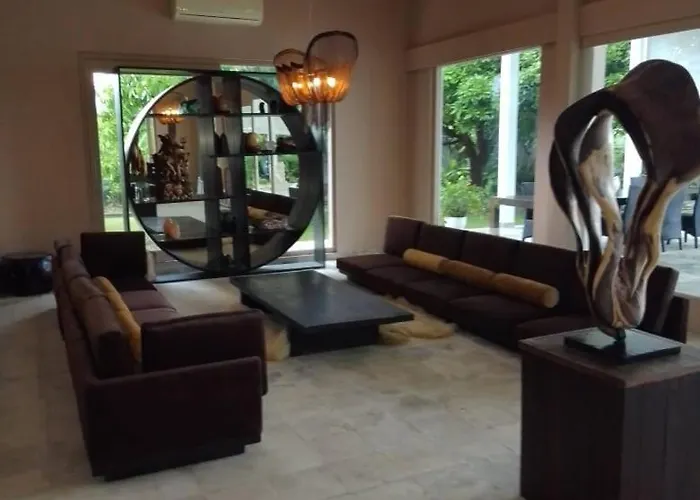 North Bali Beachfront Sanctuary - Wuwei リゾート Tegallengah