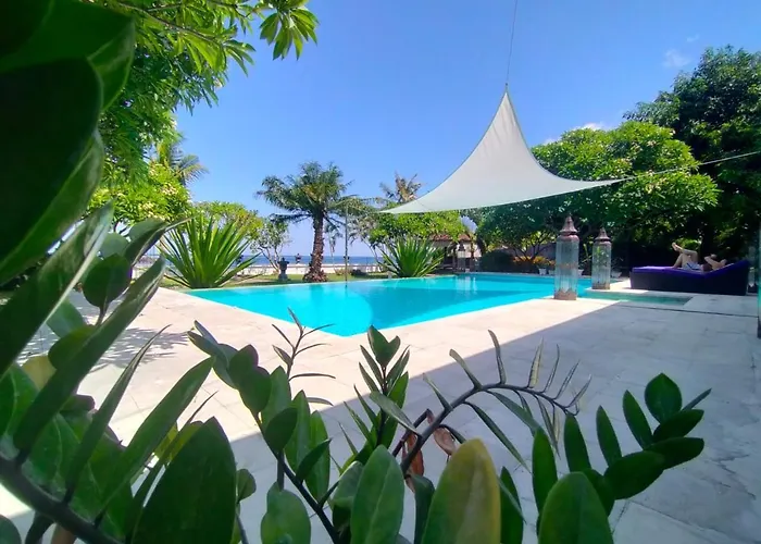 North Bali Beachfront Sanctuary - Wuwei Tegallengah
